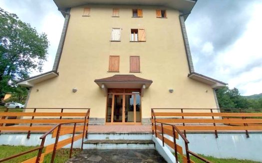 Abetone Faidello Bilocale con Caminetto e Cantina